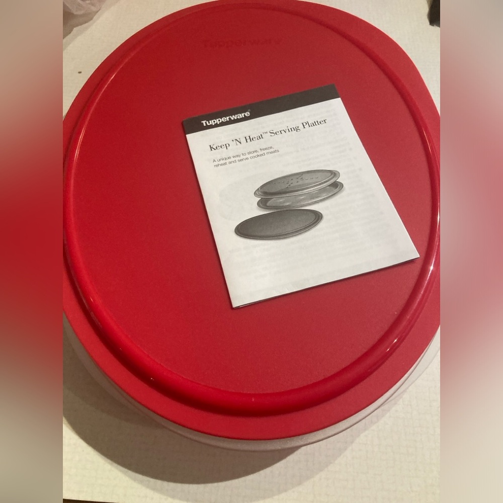 Tupperware Keep N Heat Platter